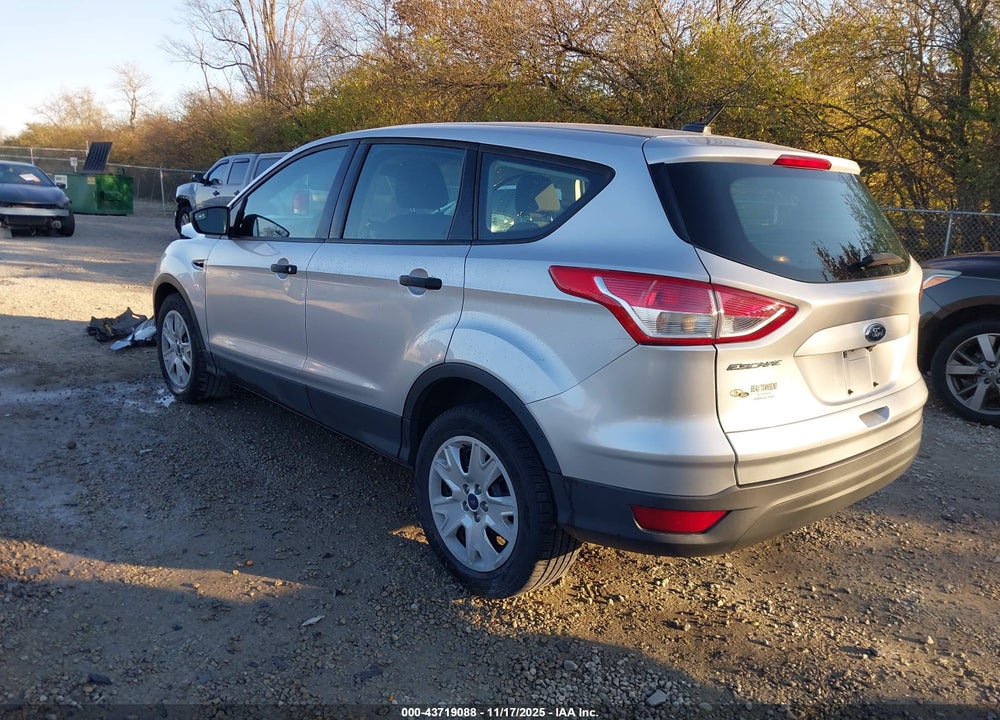 2016 FORD ESCAPE S VIN: 1FMCU0F77GUA51337