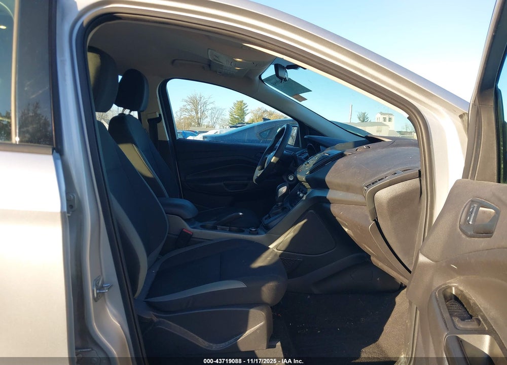 2016 FORD ESCAPE S VIN: 1FMCU0F77GUA51337