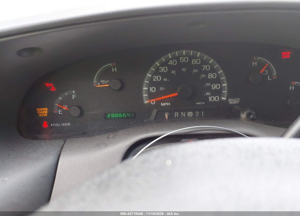 2003 FORD F-150 LARIAT/XL/XLT VIN: 2FTRX18L73CA77453