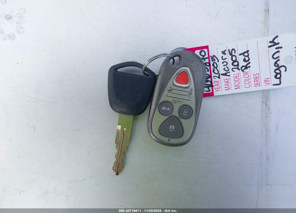 2005 ACURA TL VIN: 19UUA66255A073023