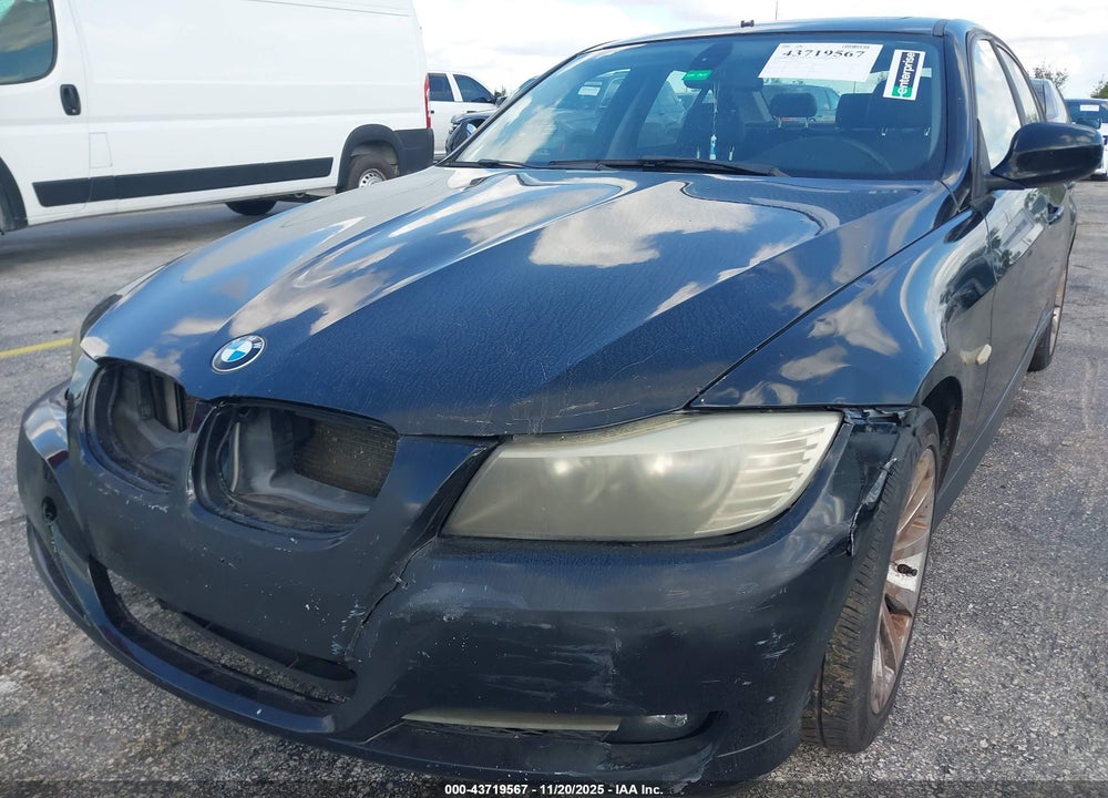 2010 BMW 328I VIN: WBAPH7C55AA176218