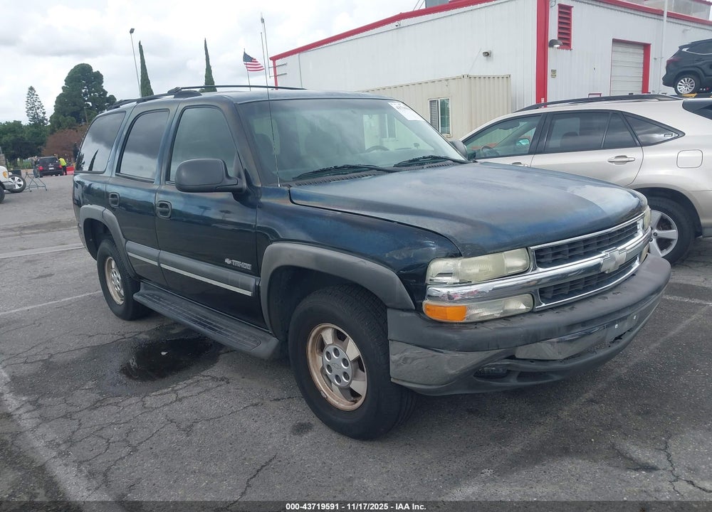 2003 CHEVROLET TAHOE LS VIN: 1GNEC13T23R195728