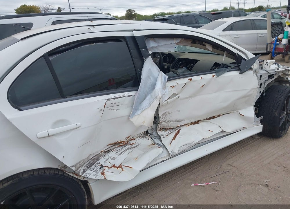 2015 MITSUBISHI LANCER ES VIN: JA32U2FU8FU006695
