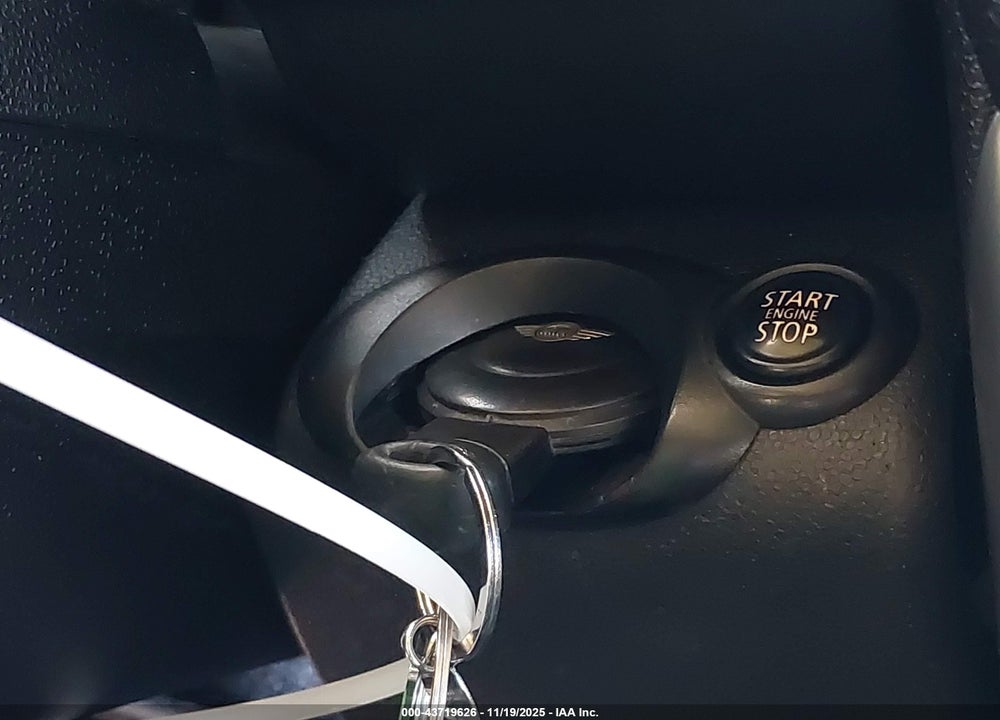 2015 MINI COUNTRYMAN COOPER S VIN: WMWZC5C54FWP45422