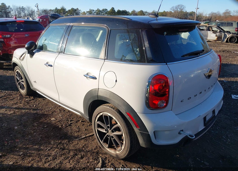 2015 MINI COUNTRYMAN COOPER S VIN: WMWZC5C54FWP45422