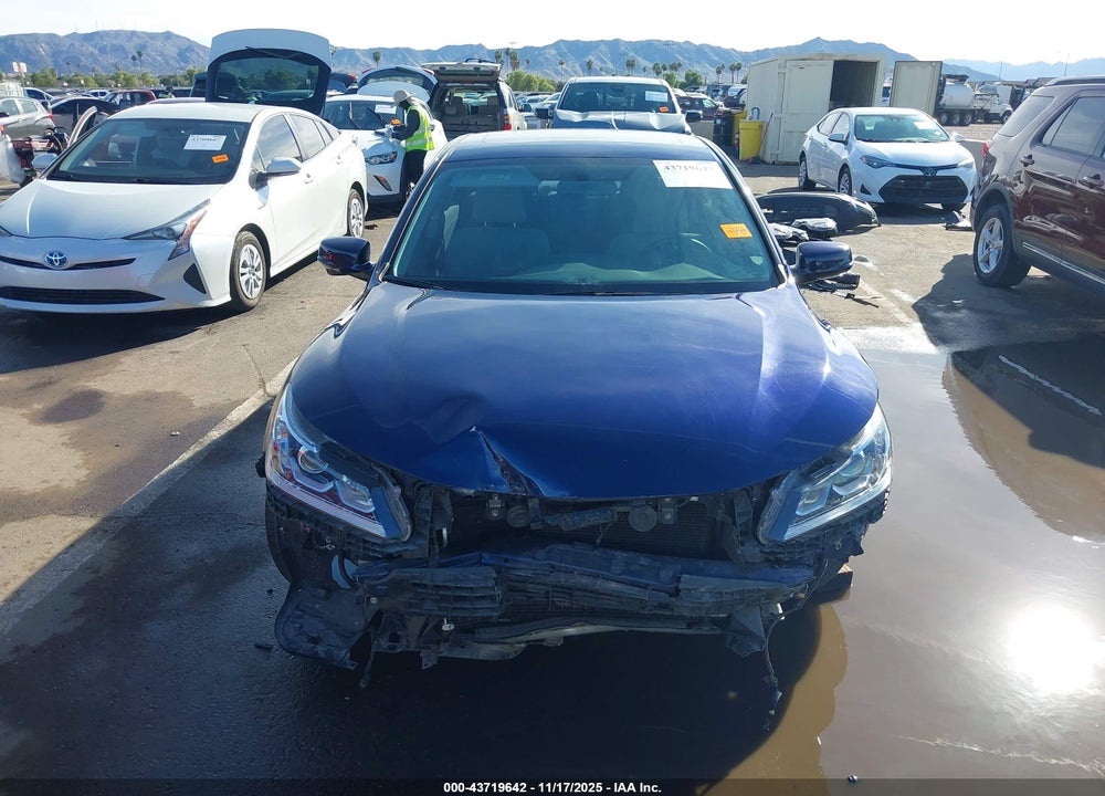 2017 HONDA ACCORD EX VIN: 1HGCR2F7XHA065190