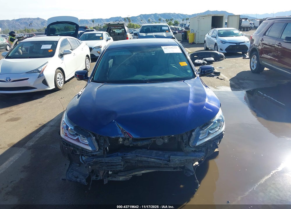 2017 HONDA ACCORD EX VIN: 1HGCR2F7XHA065190