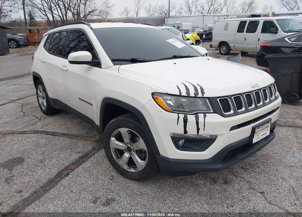 2019 JEEP COMPASS LATITUDE 4X4 VIN: 3C4NJDBB2KT647661