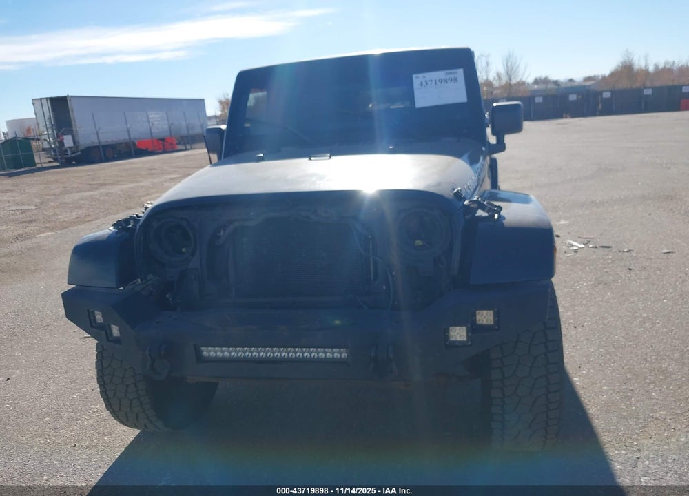 2010 JEEP WRANGLER UNLIMITED SAHARA VIN: 1J4BA5H12AL141419