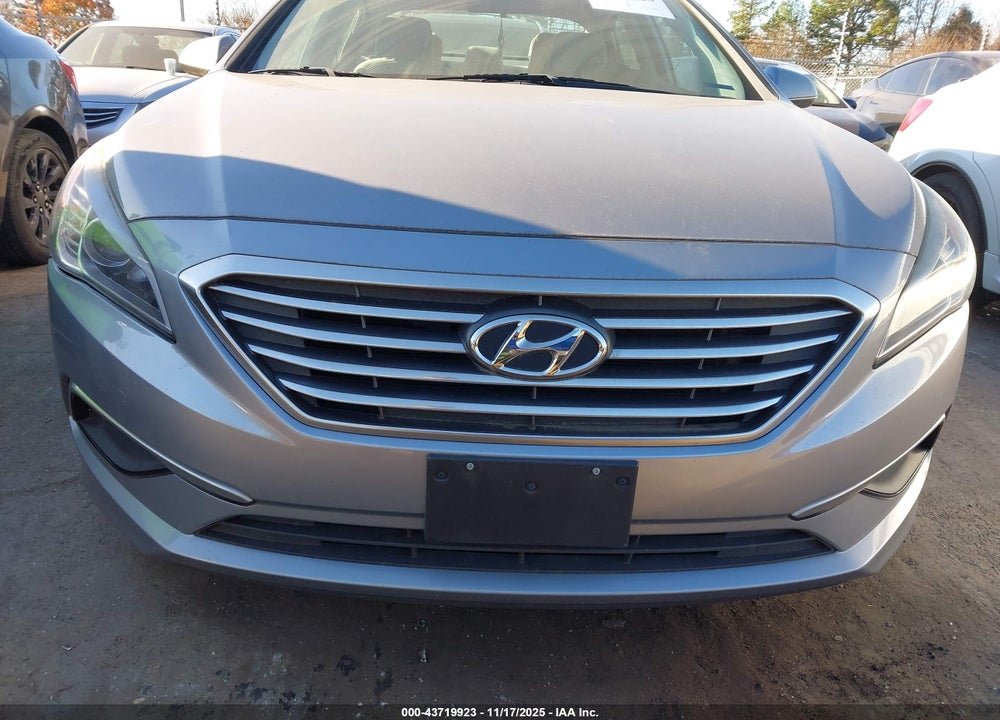 2016 HYUNDAI SONATA VIN: 5NPE24AF9GH388966
