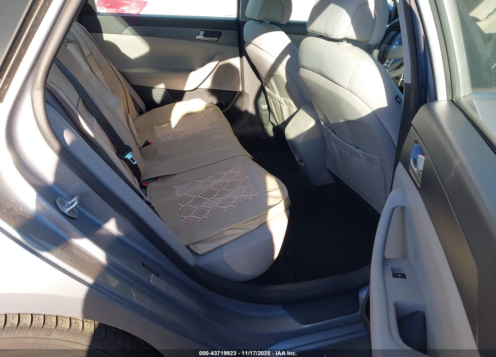 2016 HYUNDAI SONATA VIN: 5NPE24AF9GH388966