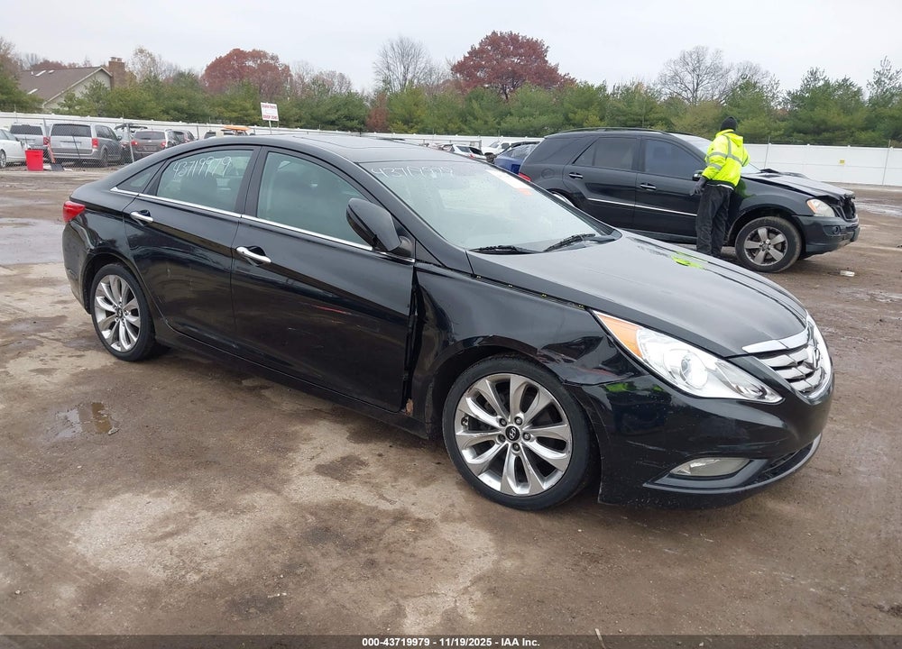 2011 HYUNDAI SONATA SE 2.0T VIN: 5NPEC4AB9BH206847