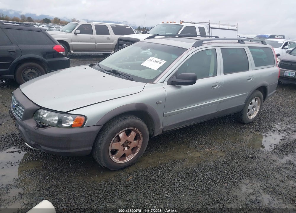 2004 VOLVO XC70 2.5T VIN: YV1SZ59H041138376