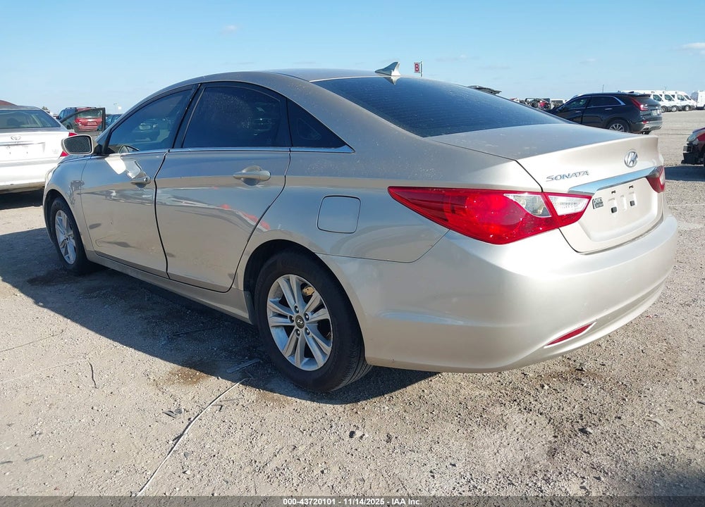 2011 HYUNDAI SONATA GLS VIN: 5NPEB4AC7BH169650
