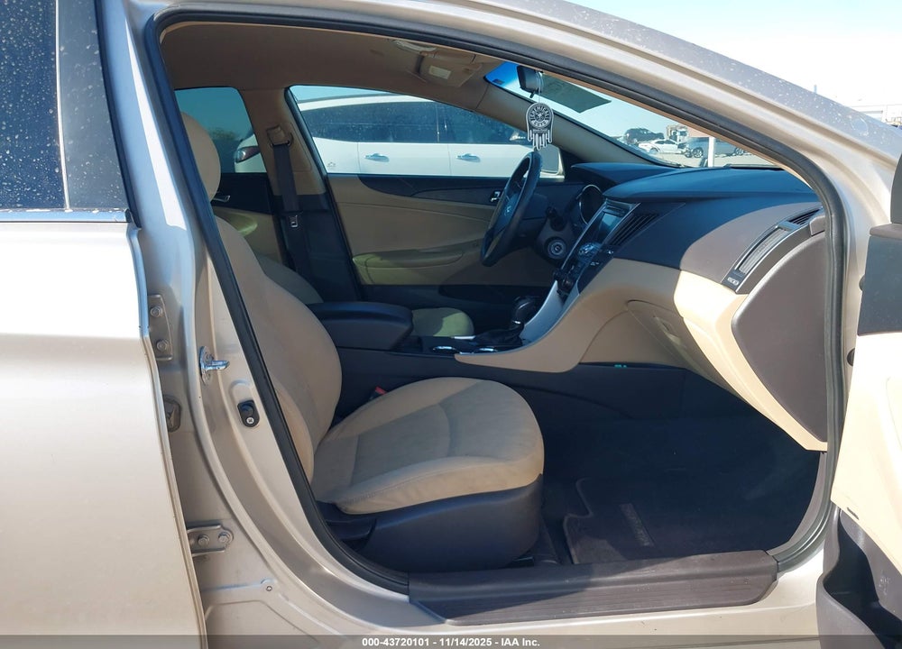 2011 HYUNDAI SONATA GLS VIN: 5NPEB4AC7BH169650