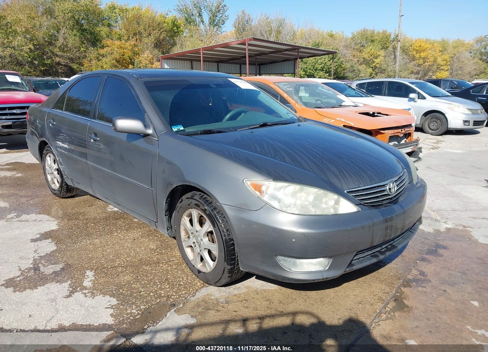 2005 TOYOTA CAMRY XLE V6 VIN: 4T1BF30K75U607194