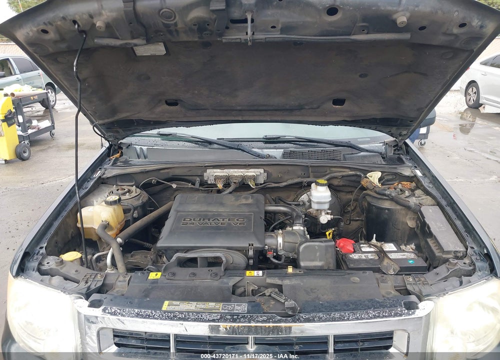 2009 FORD ESCAPE XLT VIN: 1FMCU03G29KA80392