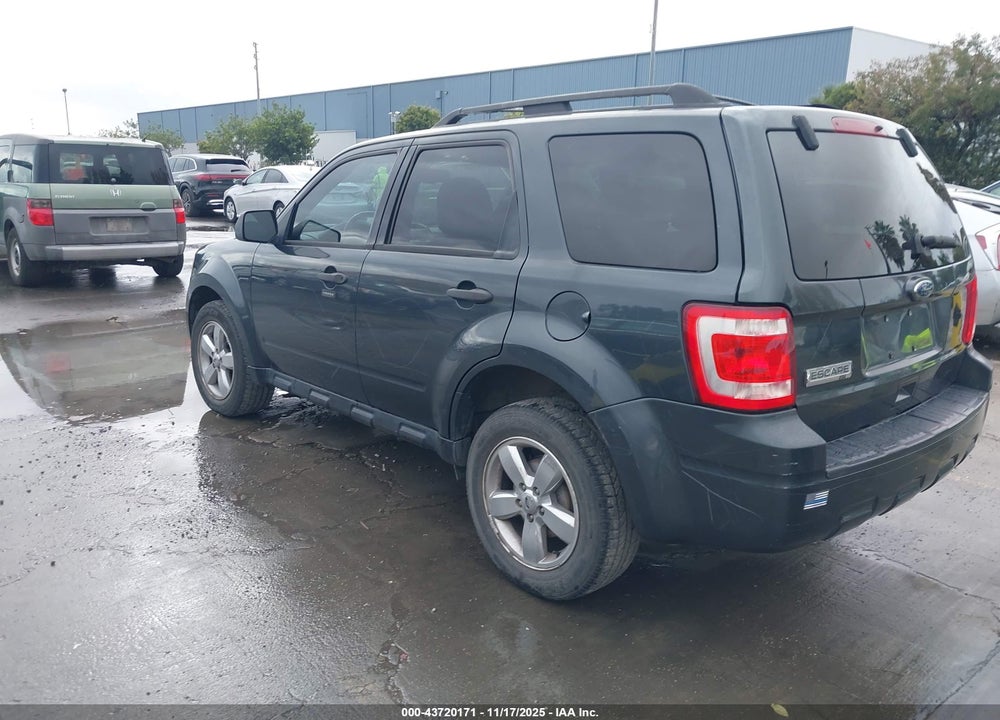 2009 FORD ESCAPE XLT VIN: 1FMCU03G29KA80392