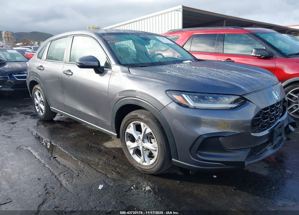 2024 HONDA HR-V 2WD LX VIN: 3CZRZ1H37RM741963