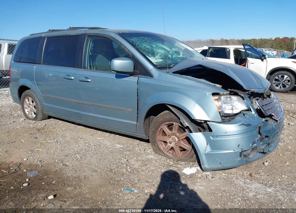 2009 CHRYSLER TOWN & COUNTRY TOURING VIN: 2A8HR54109R505492