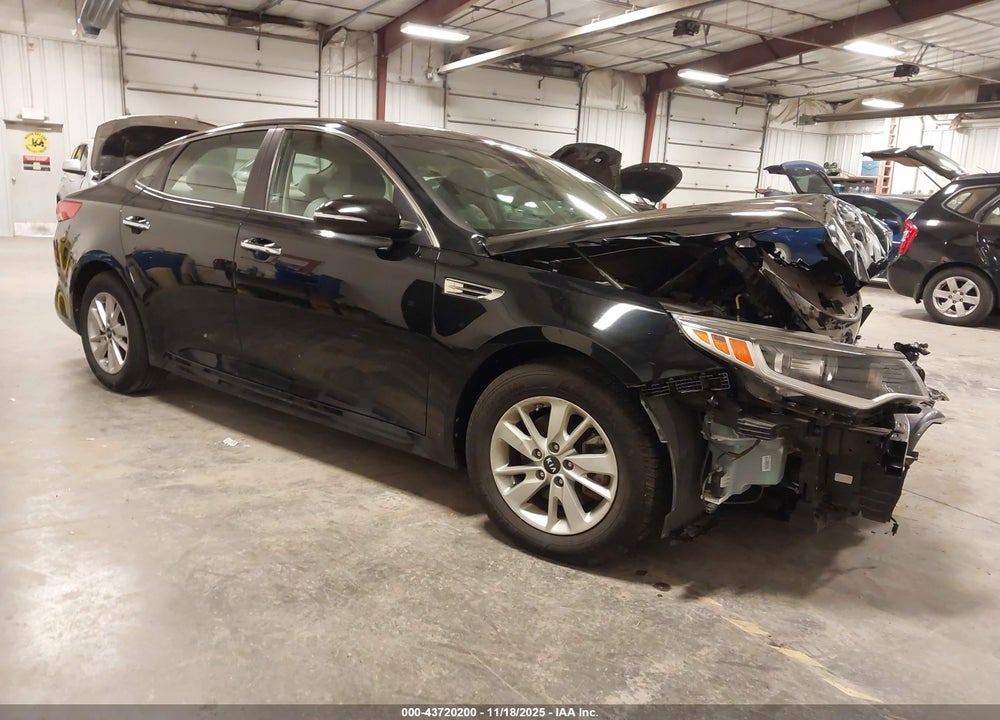 2018 KIA OPTIMA LX VIN: 5XXGT4L36JG182273