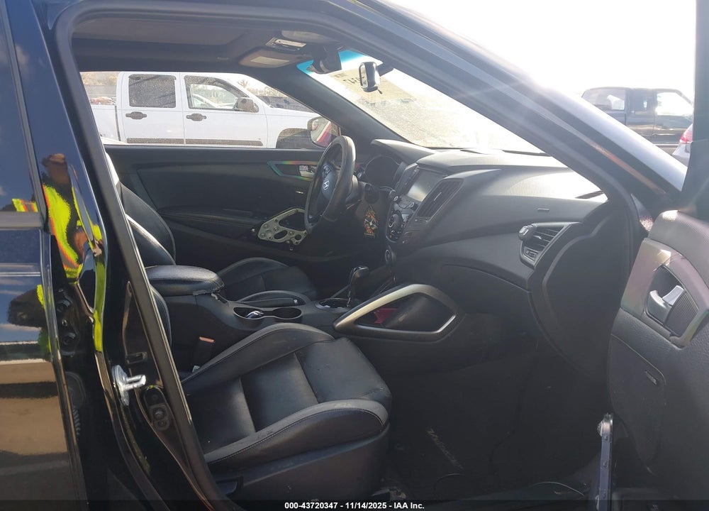 2016 HYUNDAI VELOSTER TURBO VIN: KMHTC6AE9GU253396
