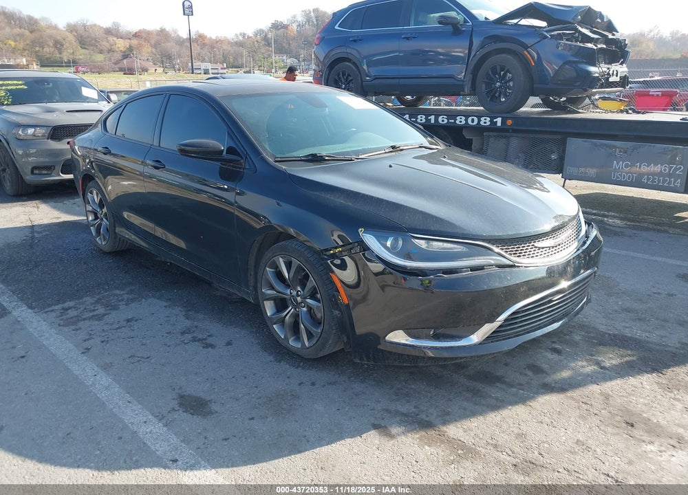 2015 CHRYSLER 200 S VIN: 1C3CCCBB0FN553929