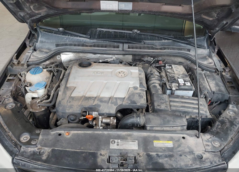 2013 VOLKSWAGEN JETTA 2.0L TDI VIN: 3VWLL7AJ4DM445099