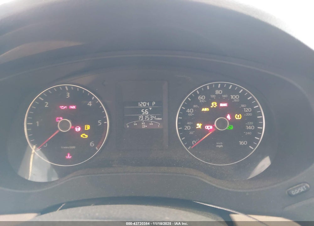 2013 VOLKSWAGEN JETTA 2.0L TDI VIN: 3VWLL7AJ4DM445099