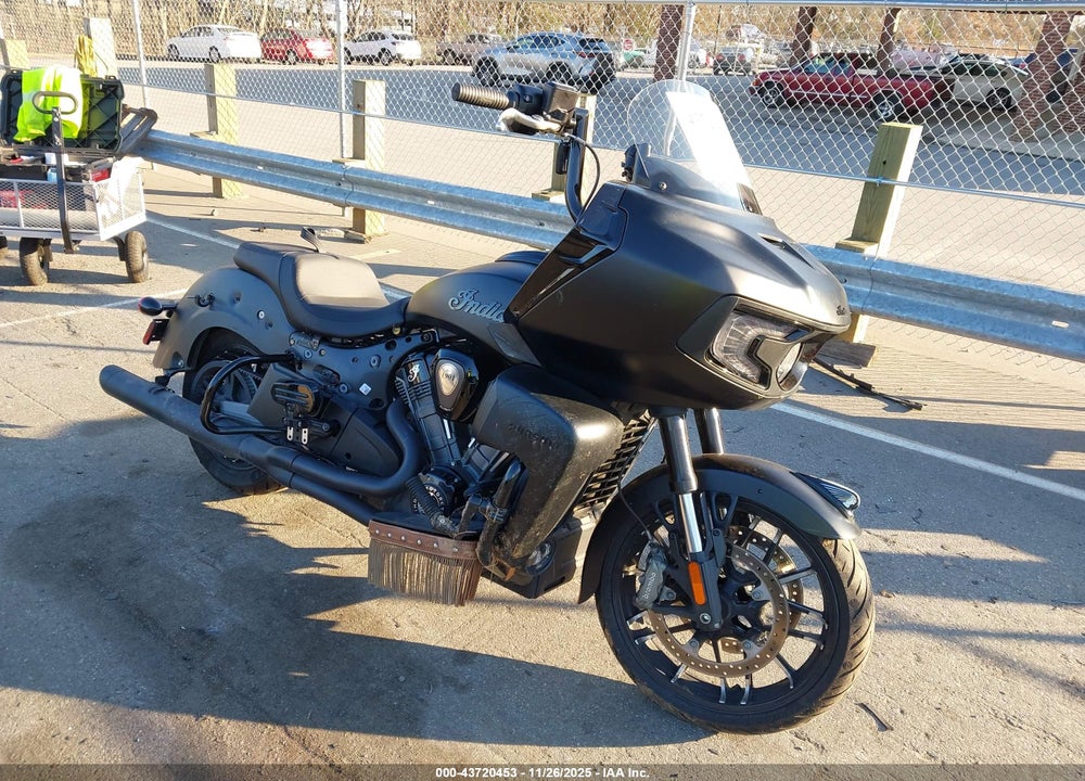 2025 INDIAN MOTORCYCLE CO. PURSUIT DARK HORSE VIN: 56KLDDRR3S3437450