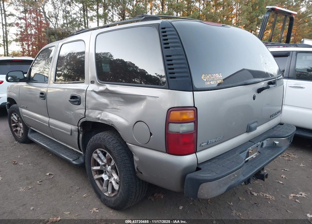 2000 CHEVROLET TAHOE ALL NEW LS VIN: 1GNEK13T8YJ208961
