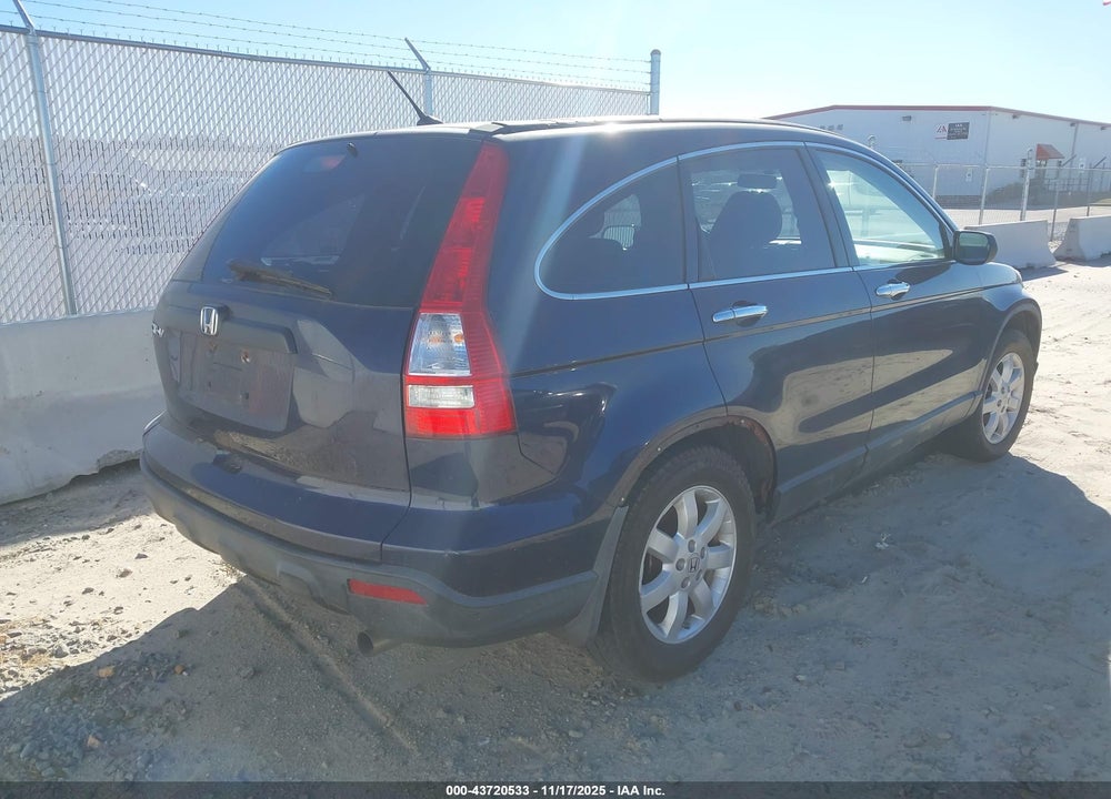 2008 HONDA CR-V LX VIN: JHLRE483X8C043594