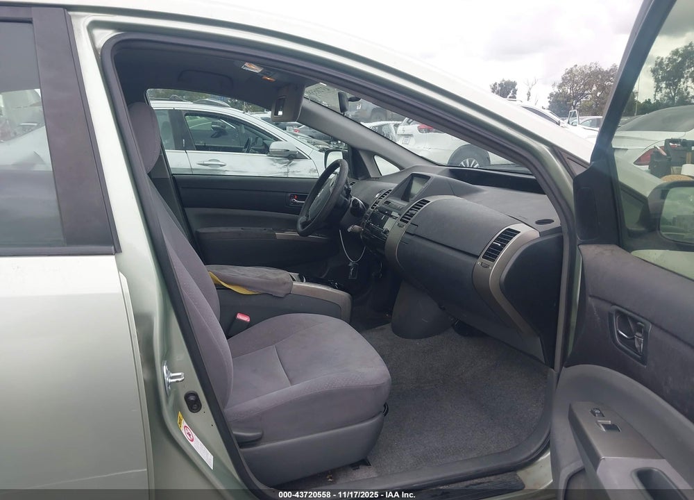 2007 TOYOTA PRIUS VIN: JTDKB20U977634734