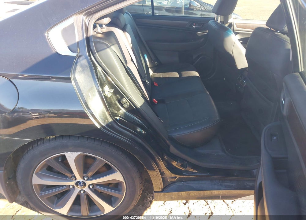 2015 SUBARU LEGACY 2.5I LIMITED VIN: 4S3BNAN65F3026100