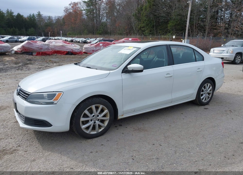 2014 VOLKSWAGEN JETTA 1.8T SE VIN: 3VWD17AJ5EM423673