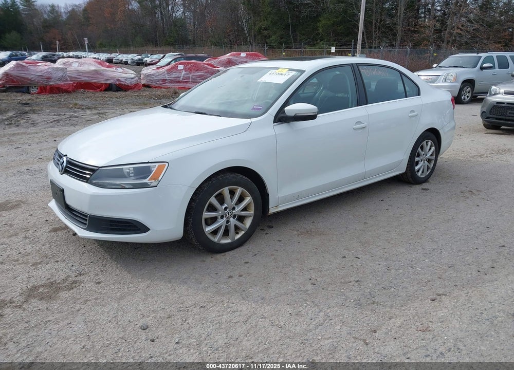 2014 VOLKSWAGEN JETTA 1.8T SE VIN: 3VWD17AJ5EM423673