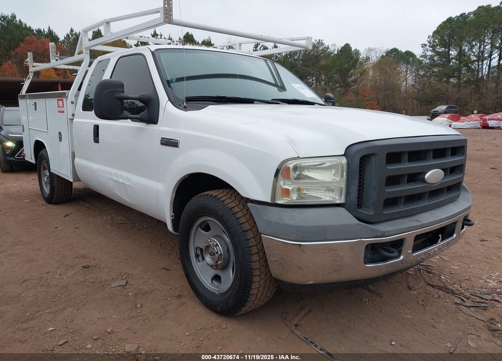 2005 FORD F-350 LARIAT/XL/XLT VIN: 1FDWX30525EB07463