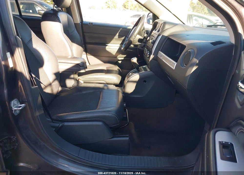 2017 JEEP COMPASS LATITUDE VIN: 1C4NJCEB0HD162942