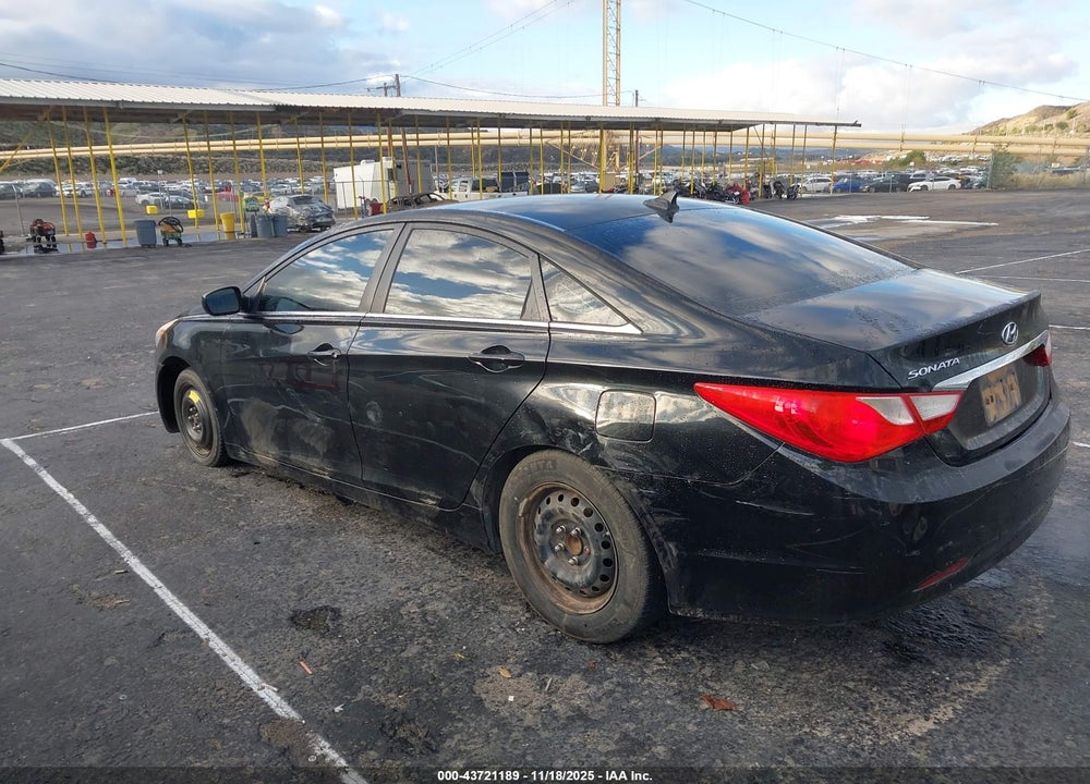 2011 HYUNDAI SONATA GLS VIN: 5NPEB4AC7BH005394