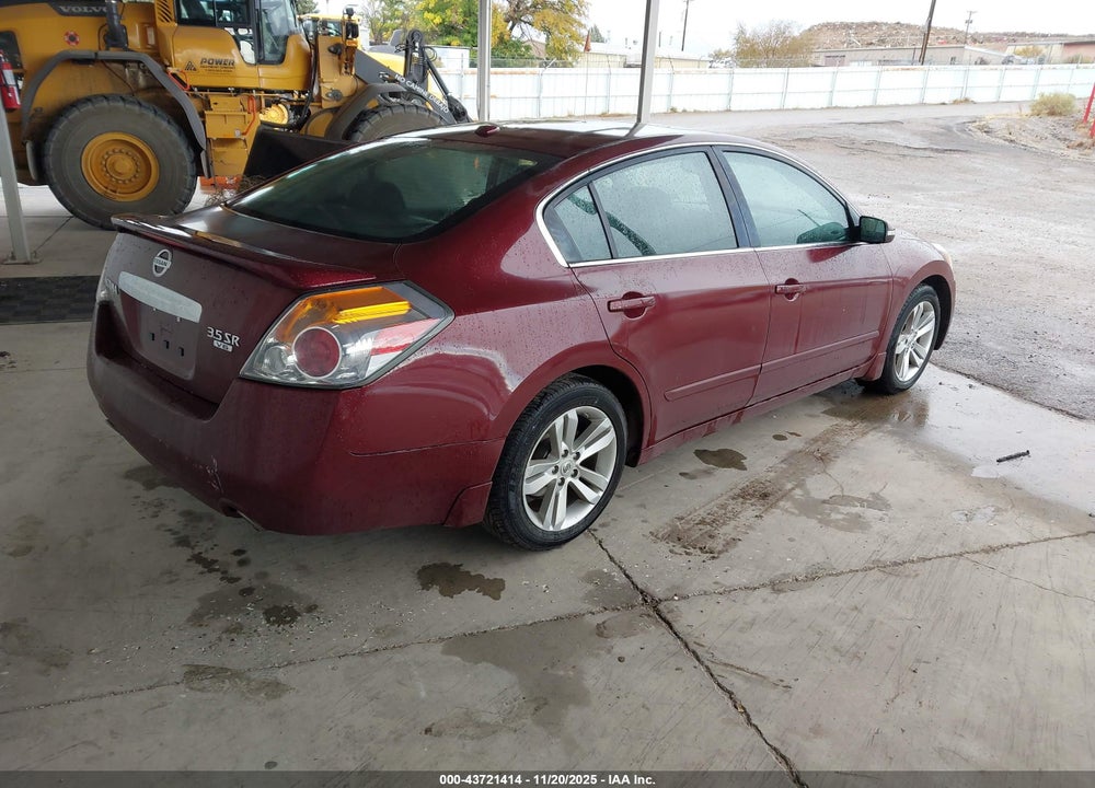 2011 NISSAN ALTIMA 3.5 SR VIN: 1N4BL2AP6BN426973
