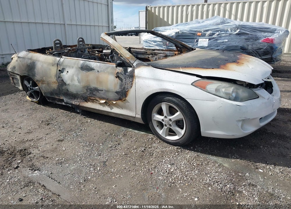 2005 TOYOTA CAMRY SOLARA SLE VIN: 4T1FA38P15U040674