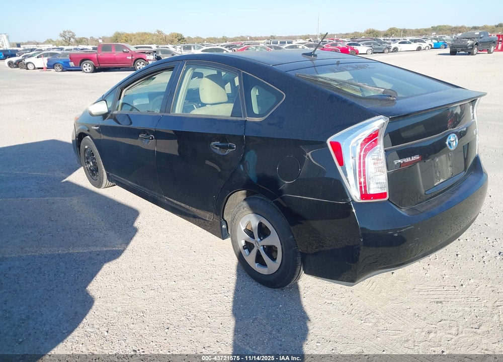 2015 TOYOTA PRIUS THREE VIN: JTDKN3DU2F0440559