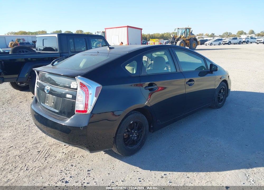 2015 TOYOTA PRIUS THREE VIN: JTDKN3DU2F0440559