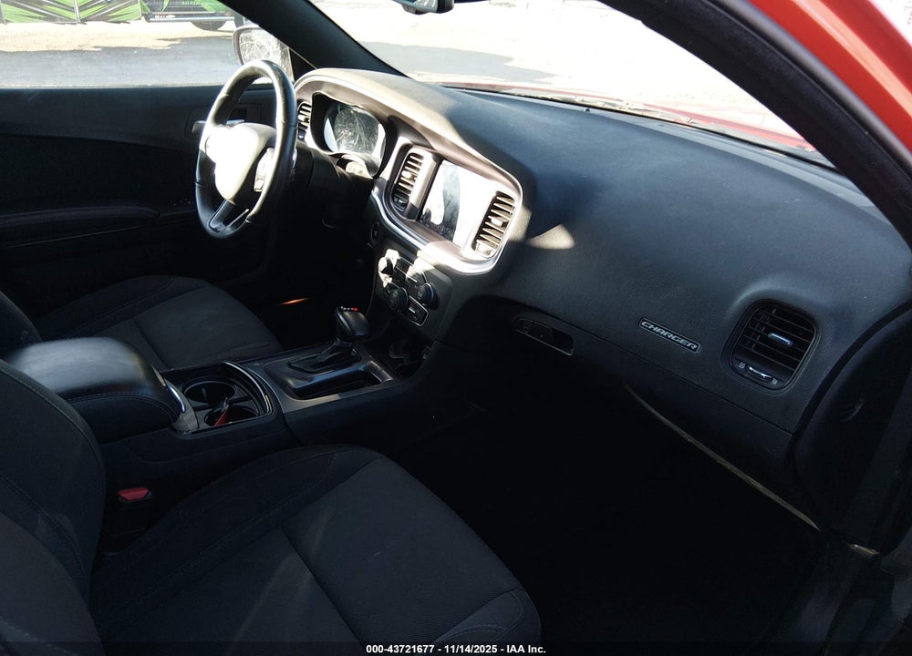 2018 DODGE CHARGER VIN: 2C3CDXJG5JH198131