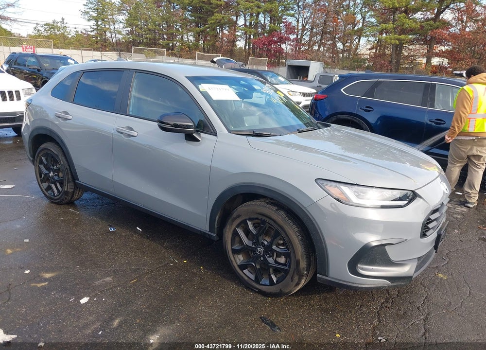 2024 HONDA HR-V AWD SPORT/AWD SPORT W/O BSI VIN: 3CZRZ2H52RM714127