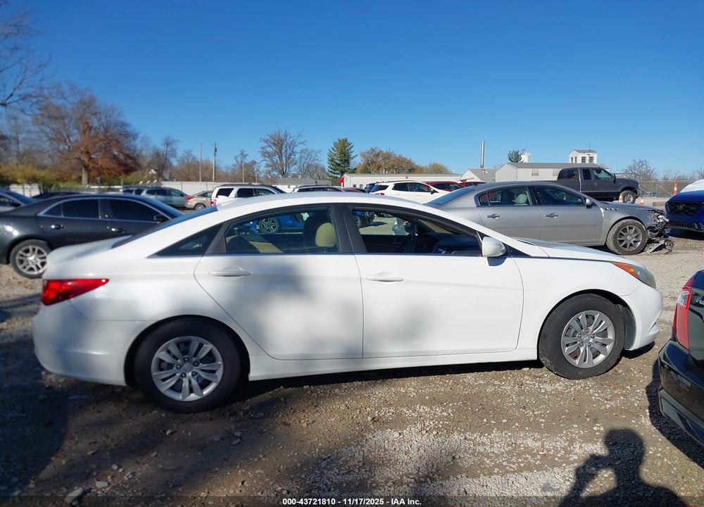 2012 HYUNDAI SONATA GLS VIN: 5NPEB4AC0CH311404