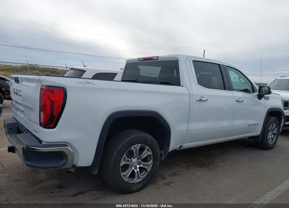 2025 GMC SIERRA 1500 4WD SHORT BOX SLT VIN: 3GTUUDED6SG255873