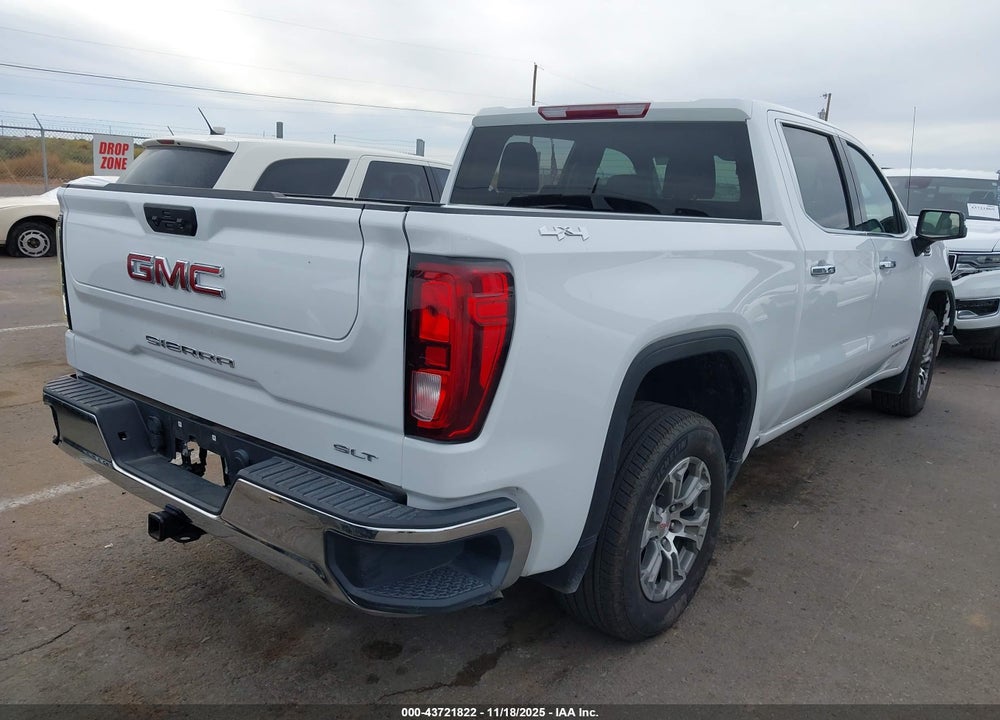 2025 GMC SIERRA 1500 4WD SHORT BOX SLT VIN: 3GTUUDED6SG255873