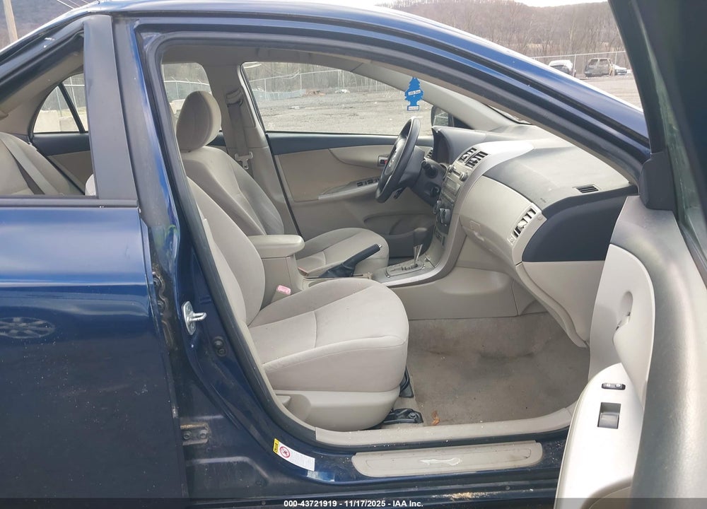2011 TOYOTA COROLLA LE VIN: JTDBU4EE5BJ103968