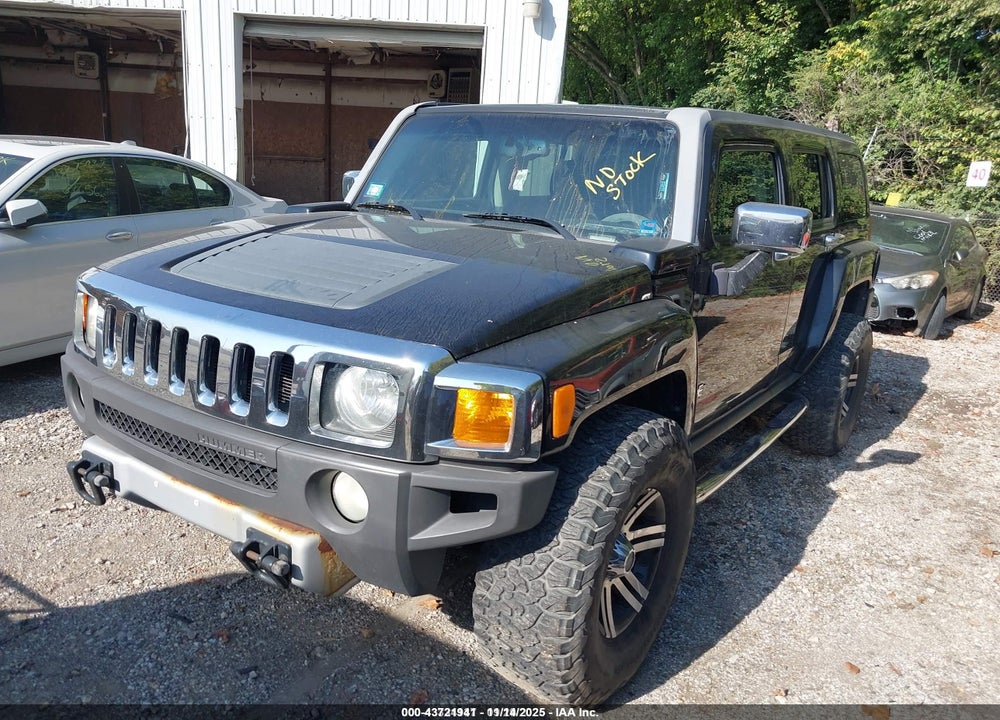 2009 HUMMER H3 SUV VIN: 5GTEN13E798141983